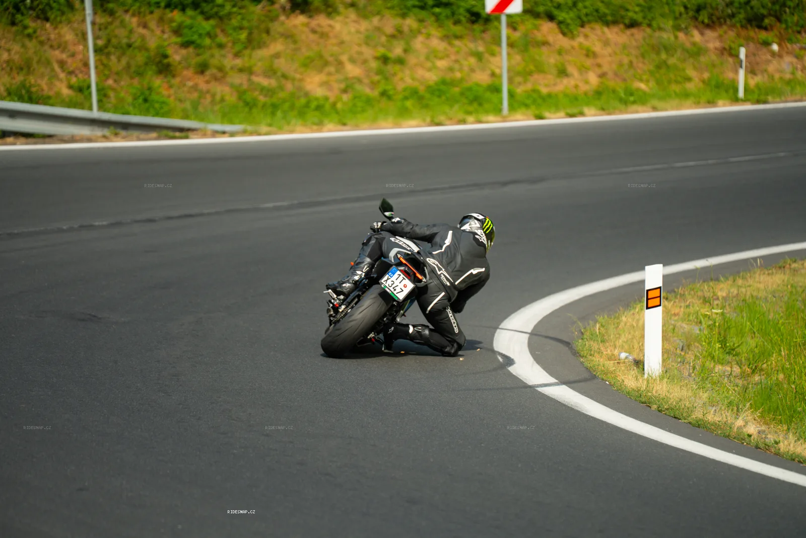 Moto foto 11