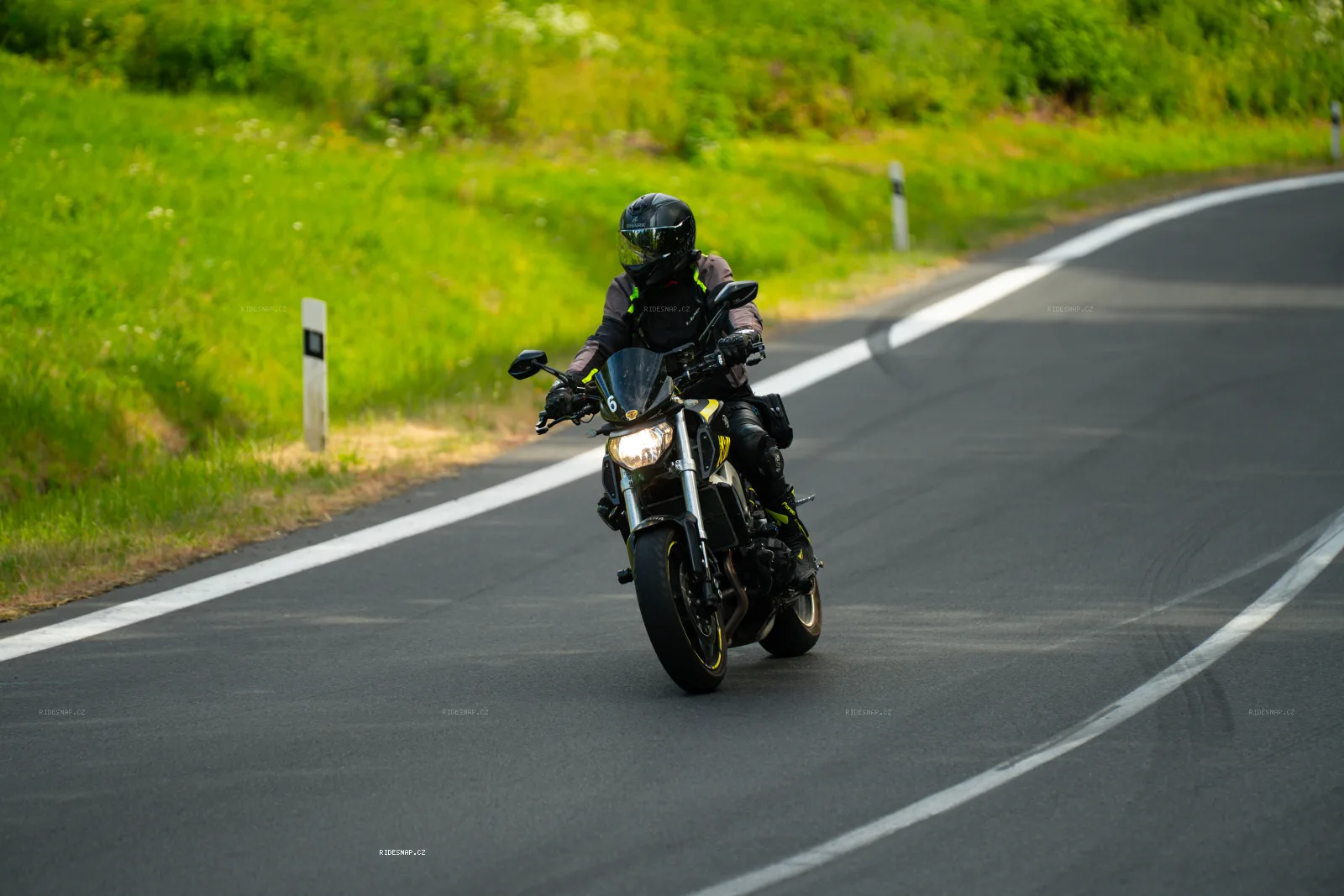 Moto foto 12