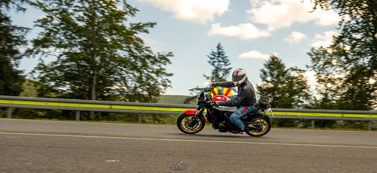 Moto foto 1725