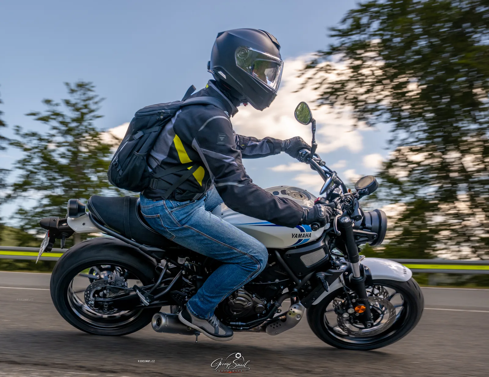 Moto foto 1730