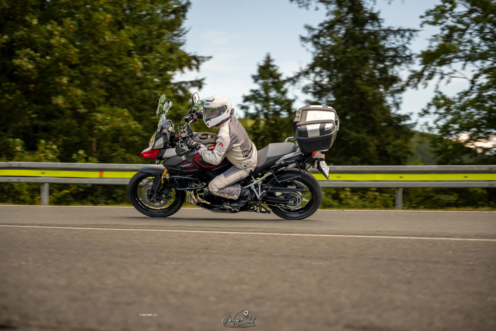 Moto foto 1741