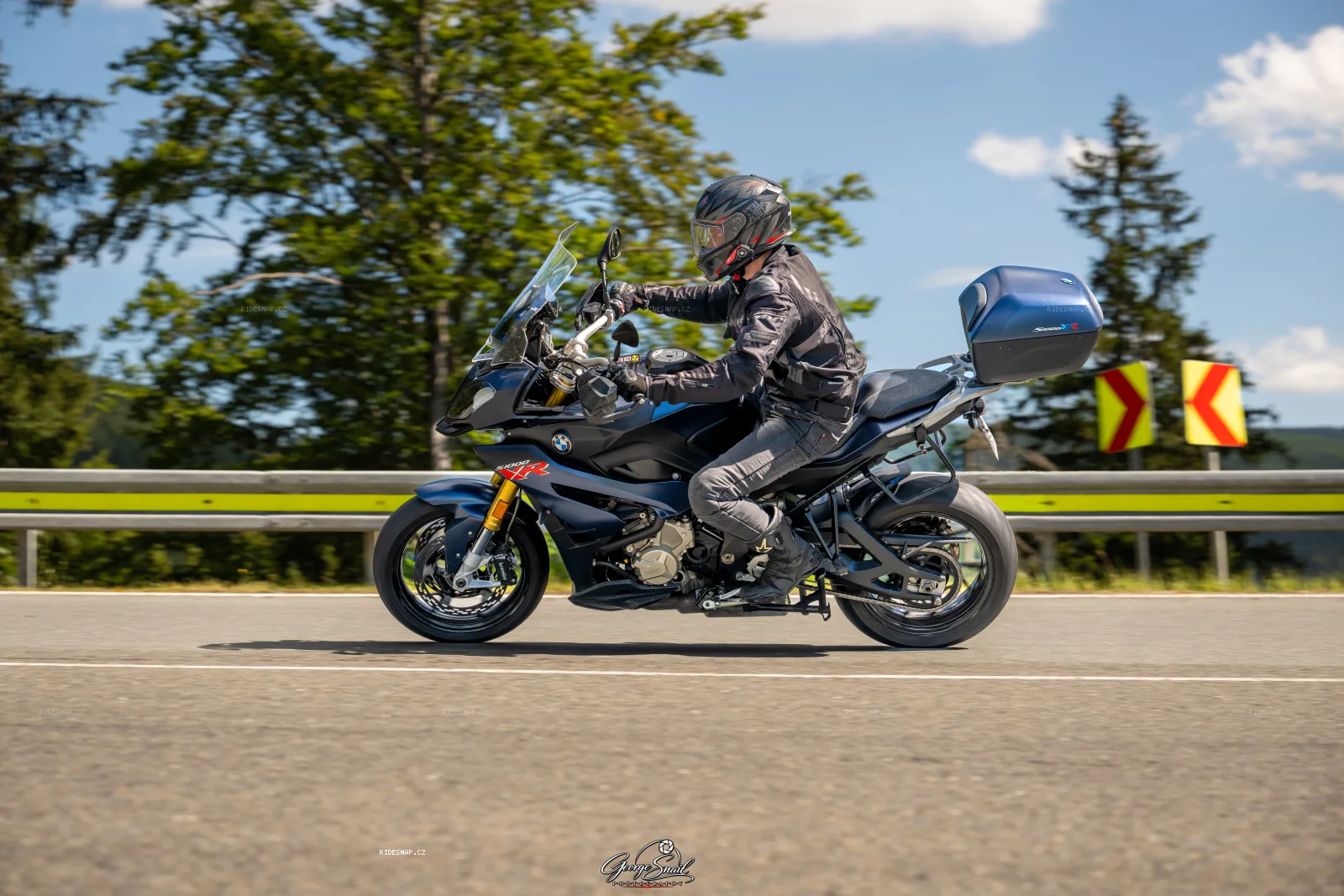 Moto foto 1742