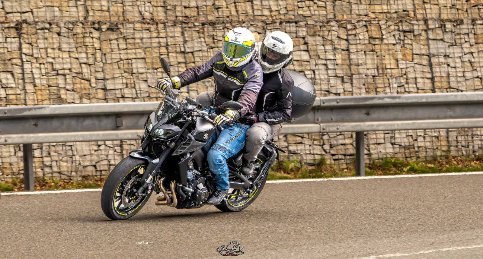 Moto foto 2220
