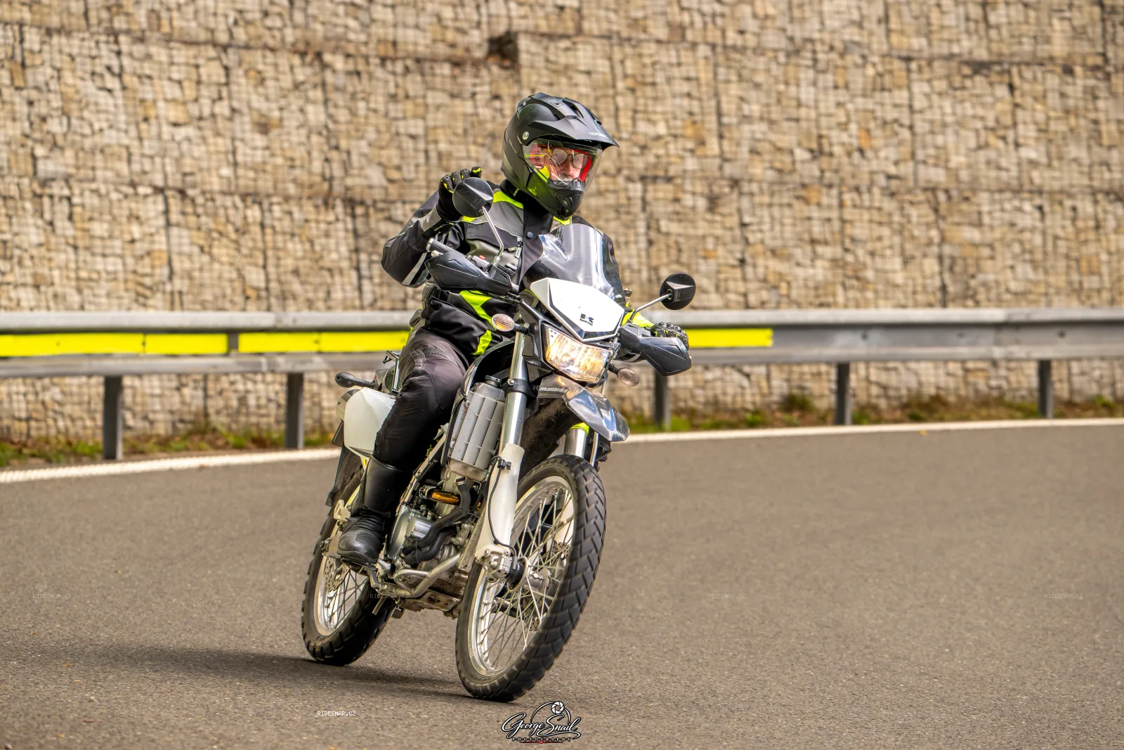 Moto foto 2221