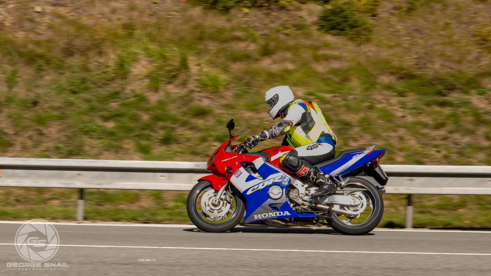 Moto foto 2455