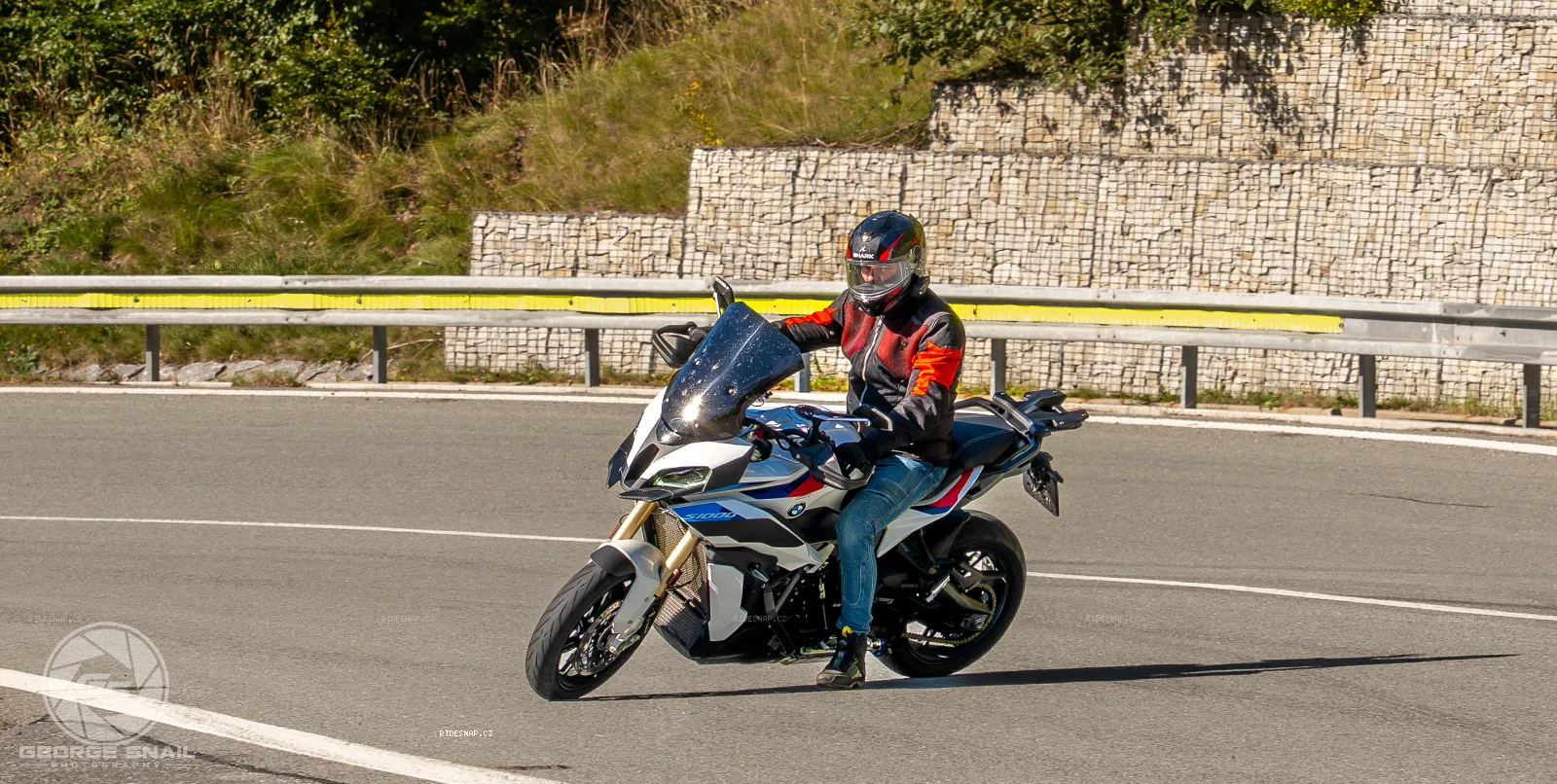 Moto foto 2473