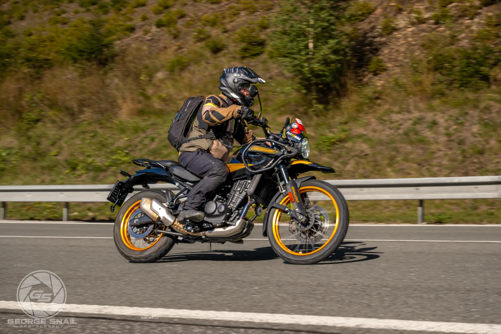 Moto foto 2474