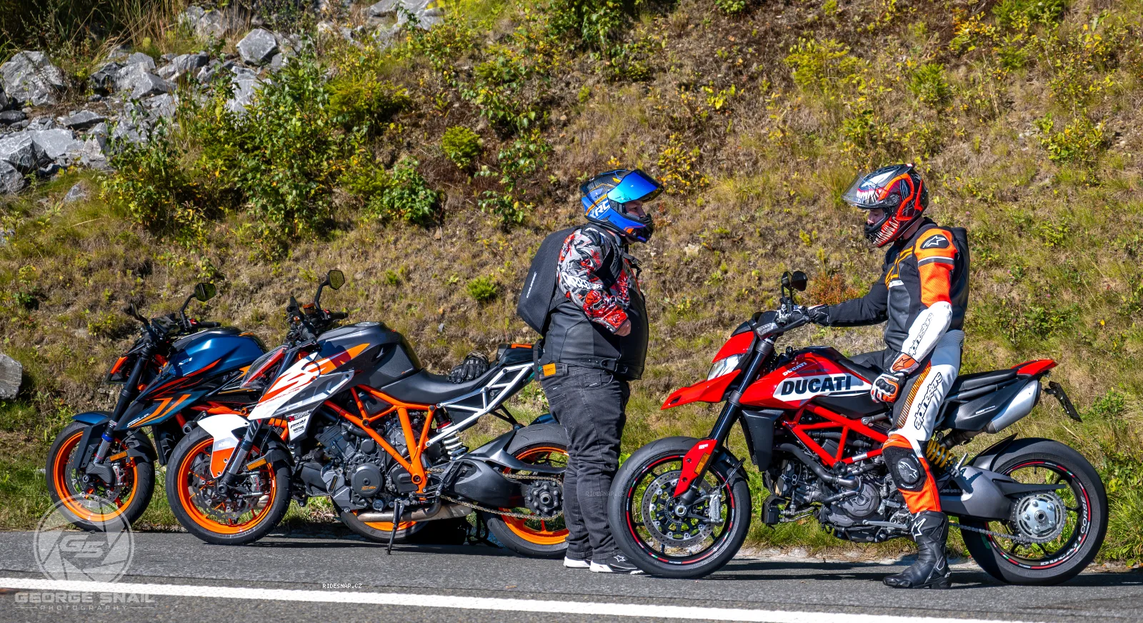 Moto foto 2747