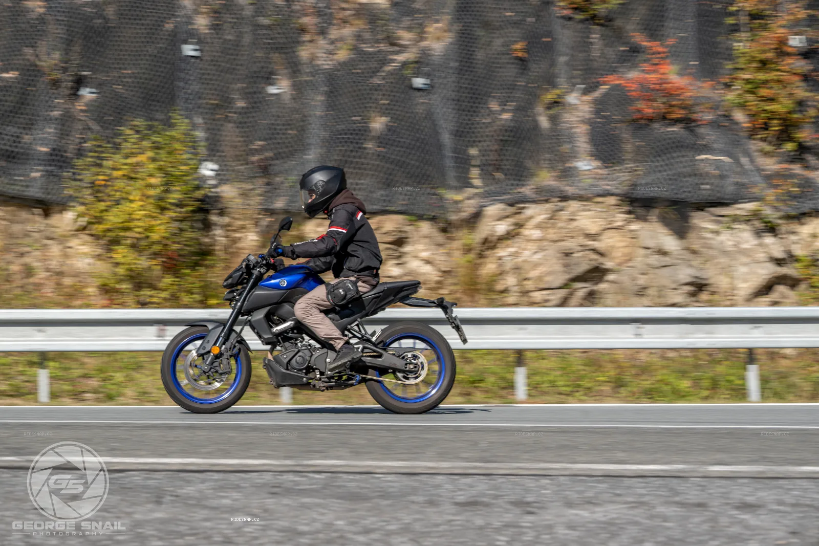 Moto foto 3192