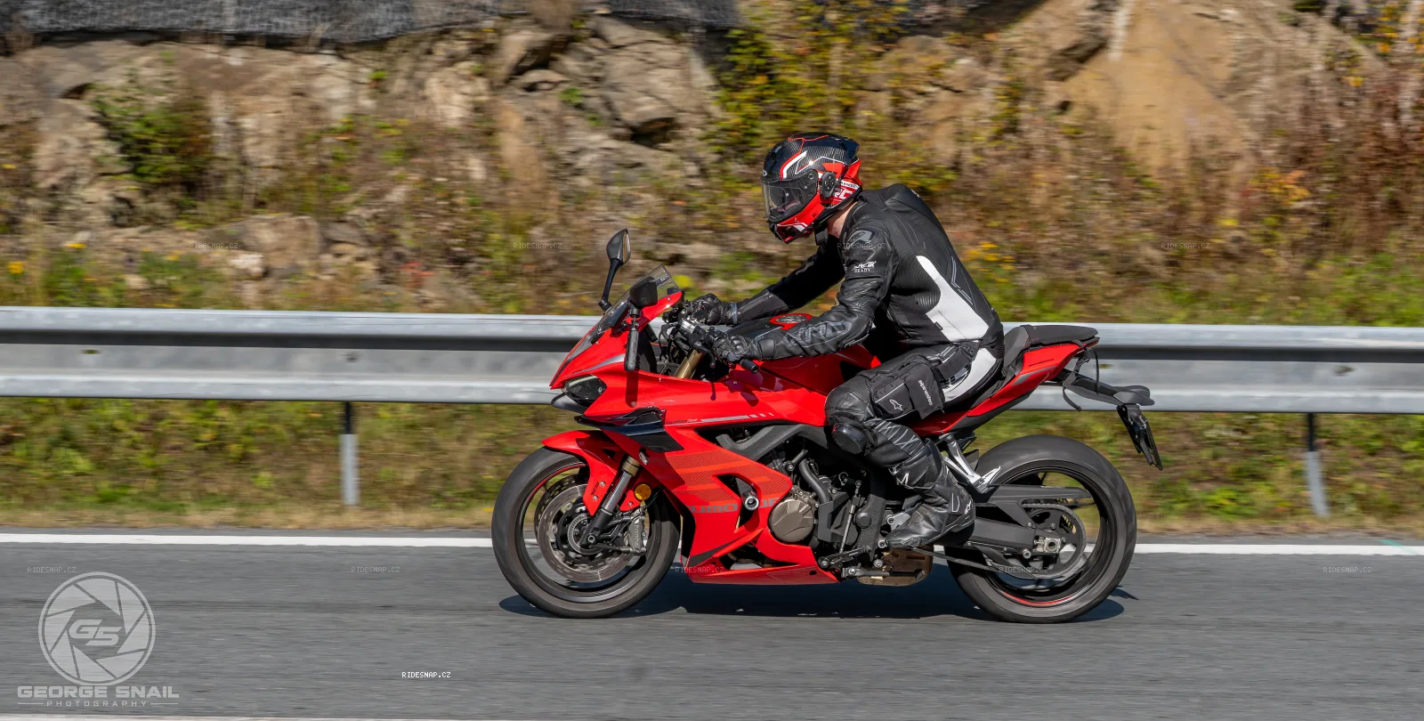 Moto foto 3721