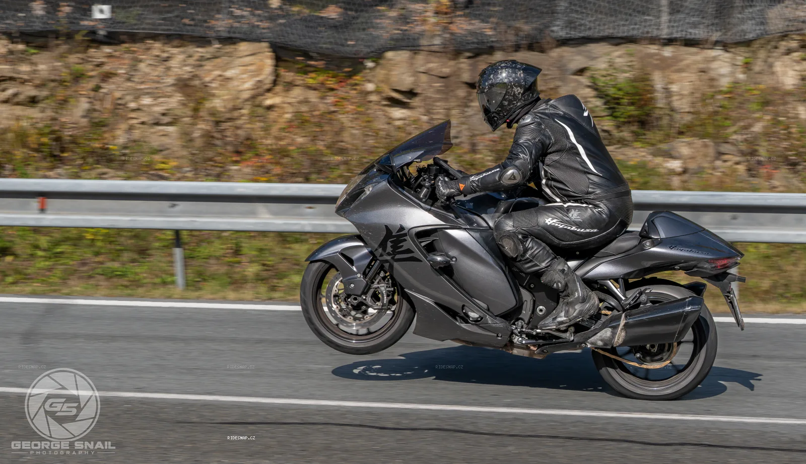 Moto foto 3723