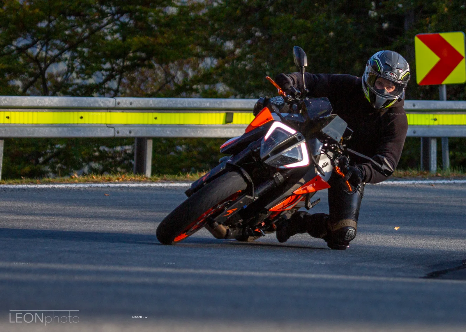 Moto foto 3998