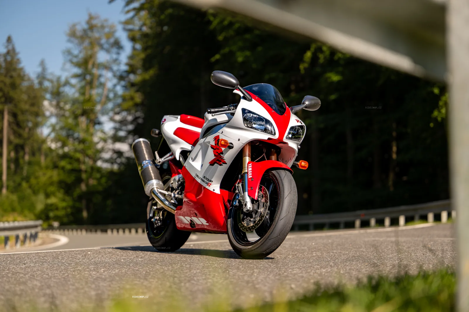 Náhled galerie Yamaha YZF-R1 1998