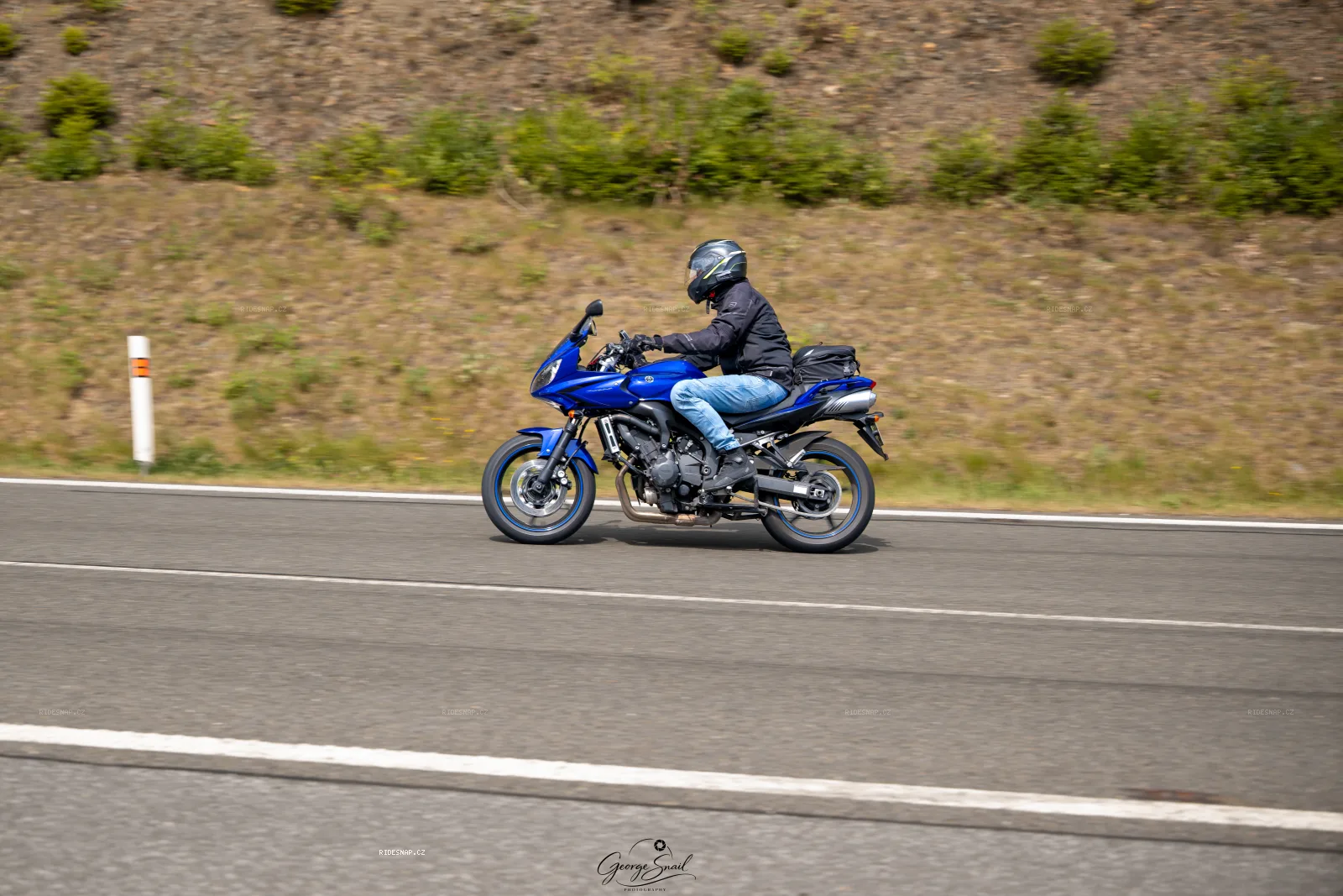 Moto foto 807