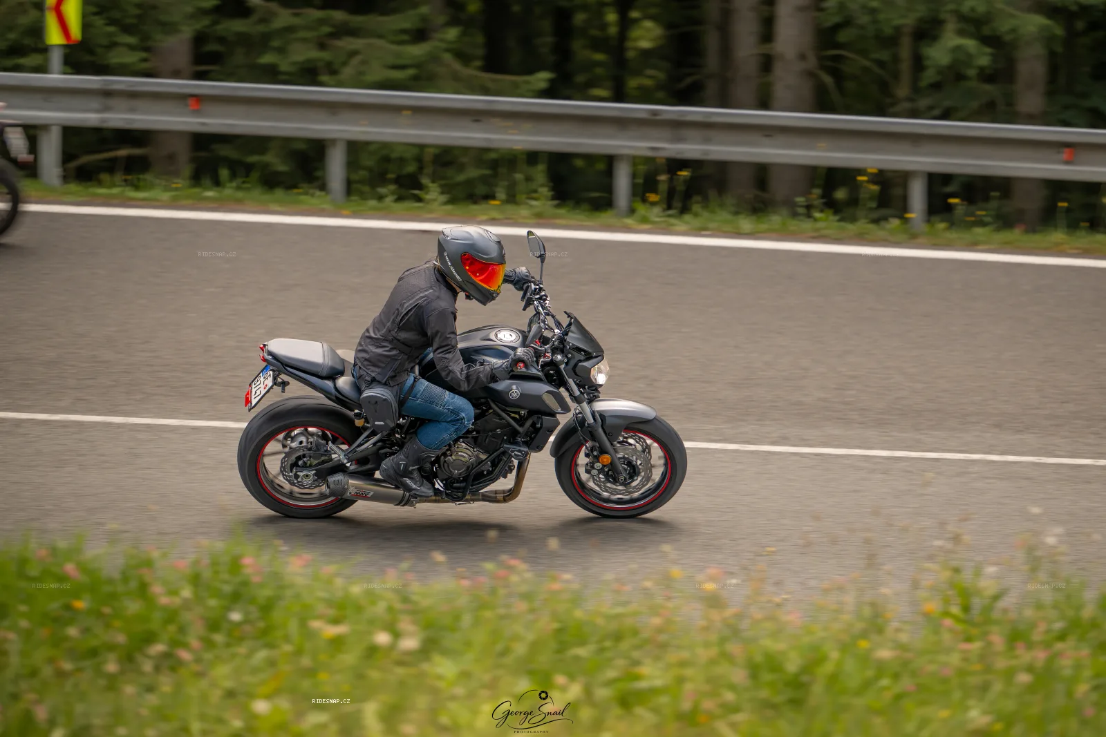 Moto foto 820