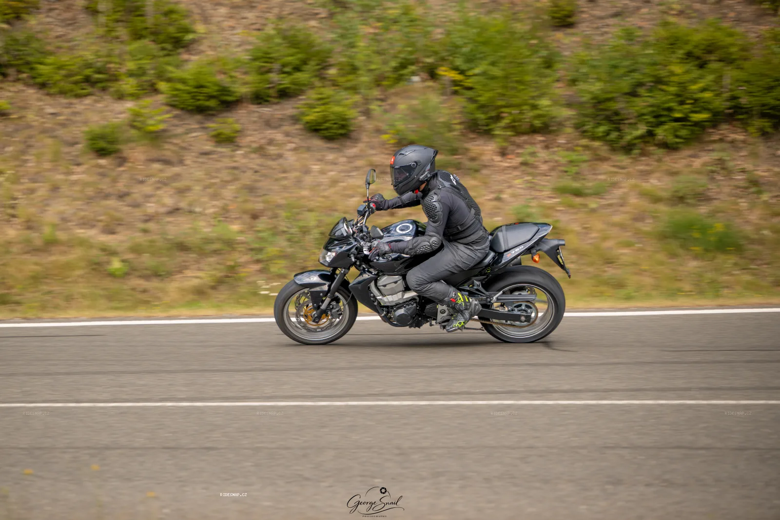 Moto foto 821
