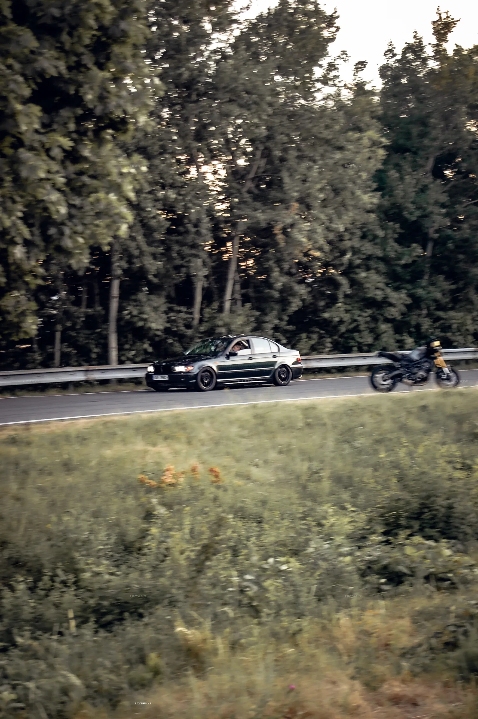 Moto foto 90